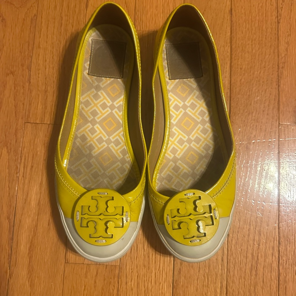 Tory Burch flats